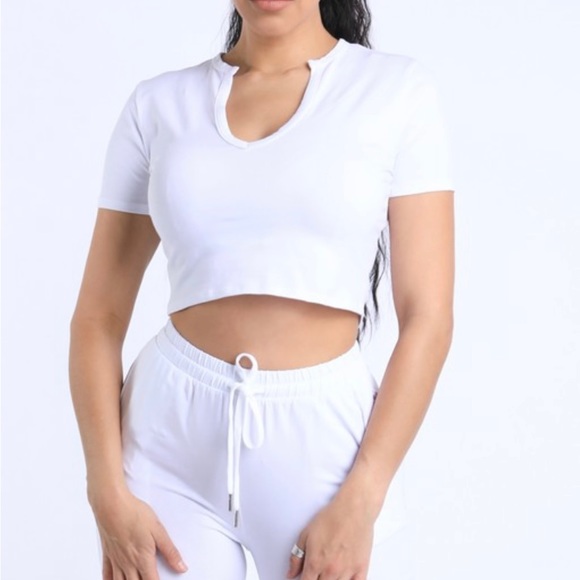Crop top and matching pants set - Picture 8 of 11